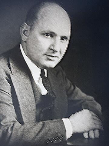 Headshot of Commissioner Carusi